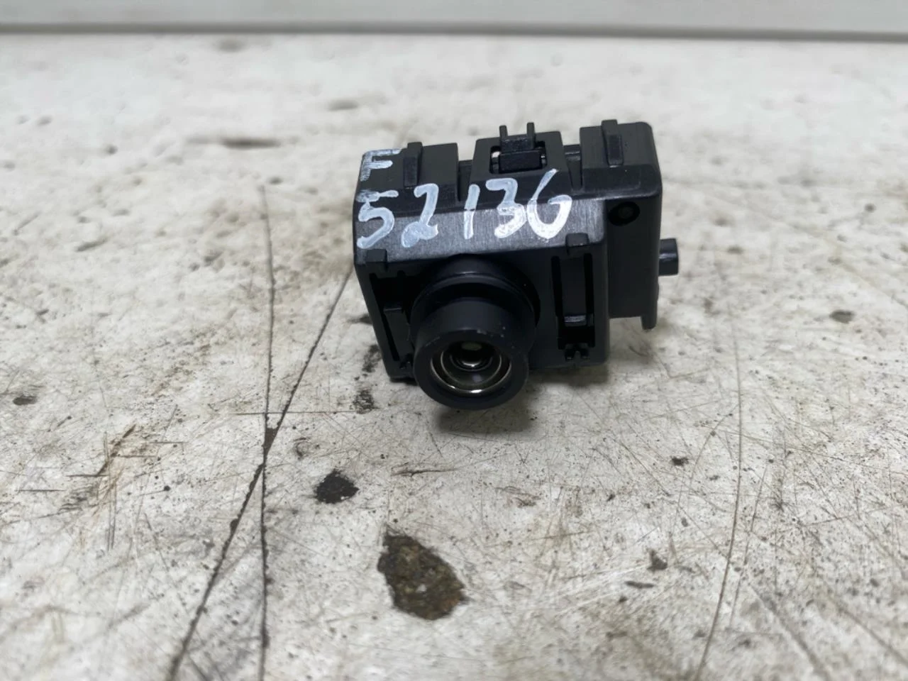 BMW IX 2022- Exterior camera view 2