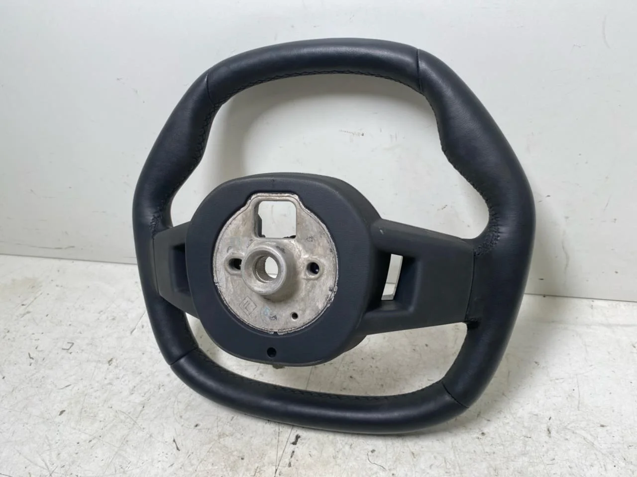 BMW IX 2022- Steering wheel view 4
