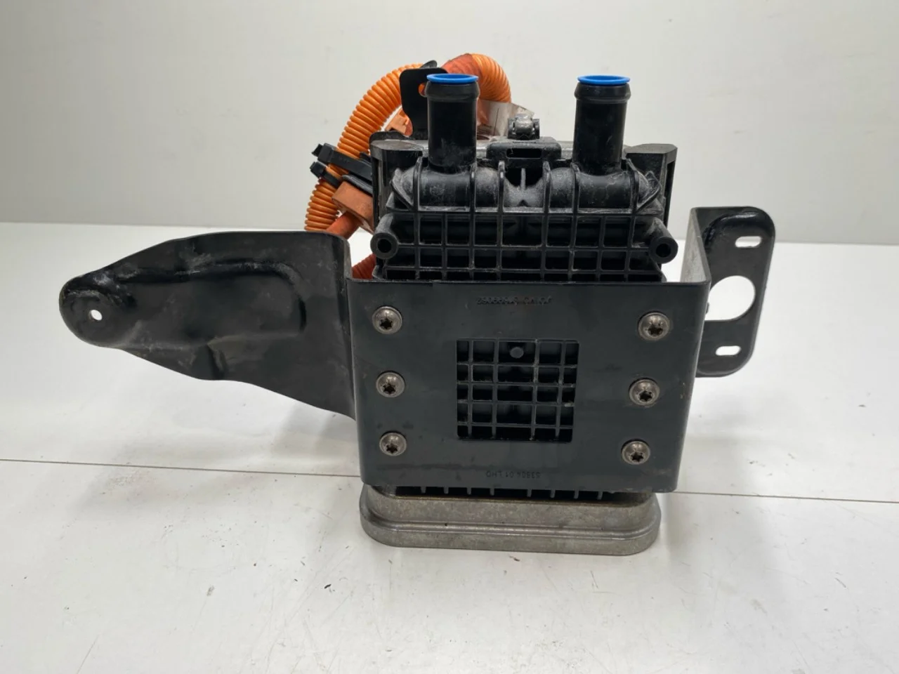 Polestar 2 2020- Radiator încălzire electric vedere 2