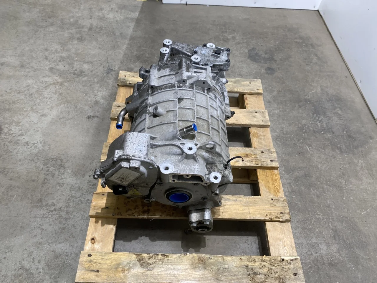 Polestar 2 2020- Elektromos motor, első nézet 2