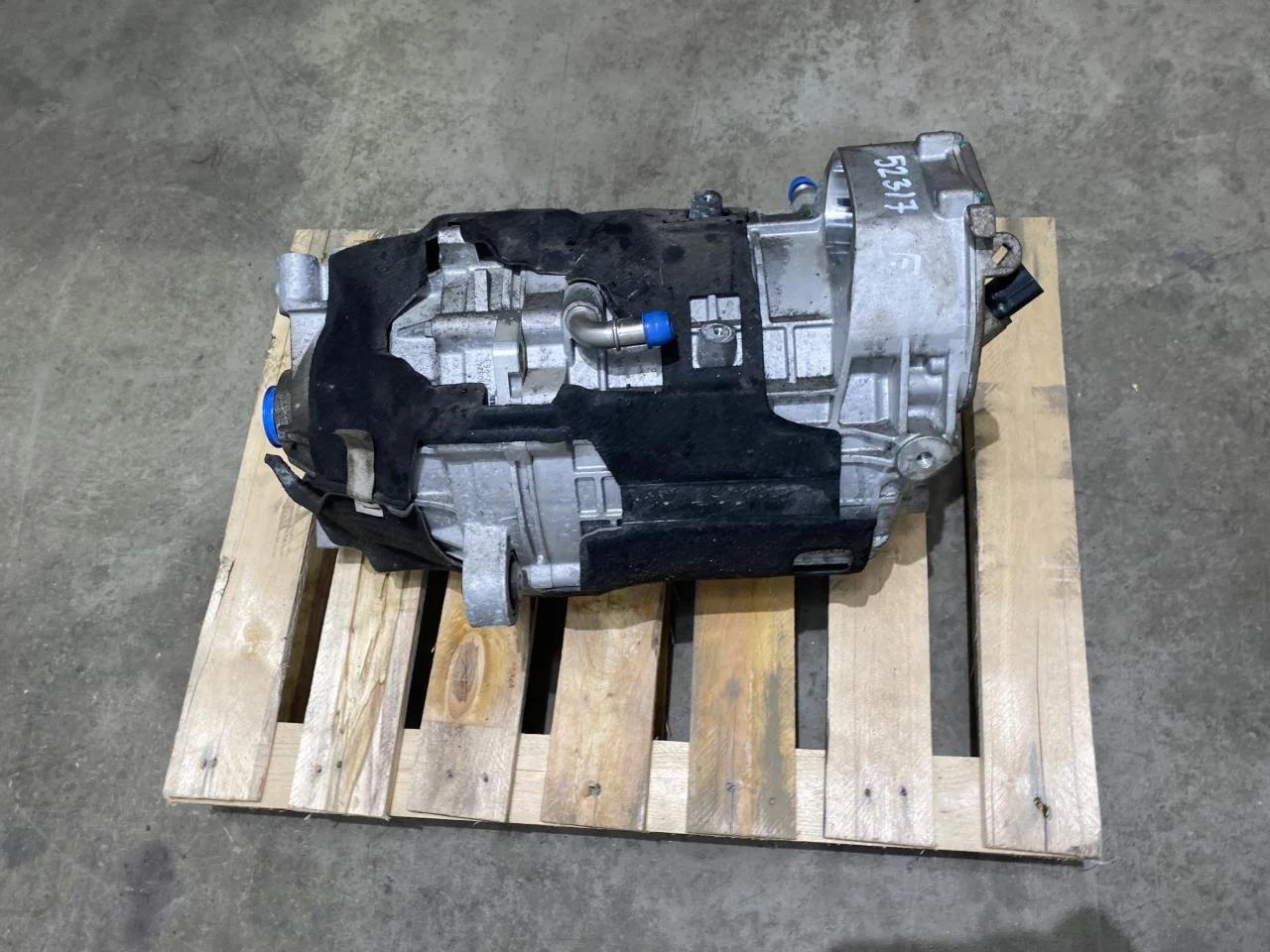 Polestar 2 2020- Elektromos motor, első nézet 3