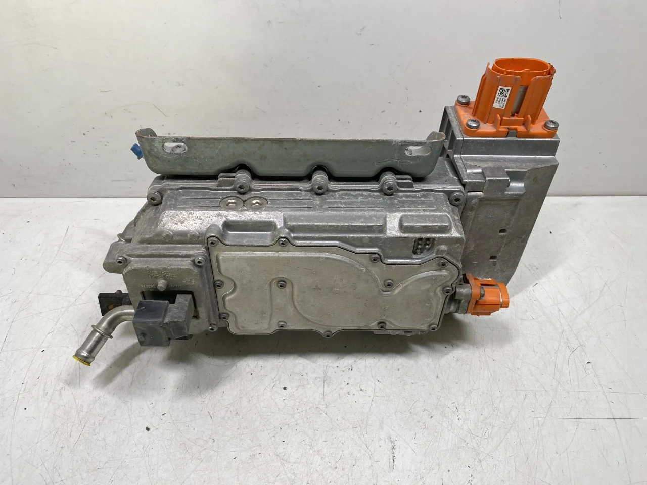 Renault ZOE/E- TECH 2013--> Invertor, 12-220V vedere 4