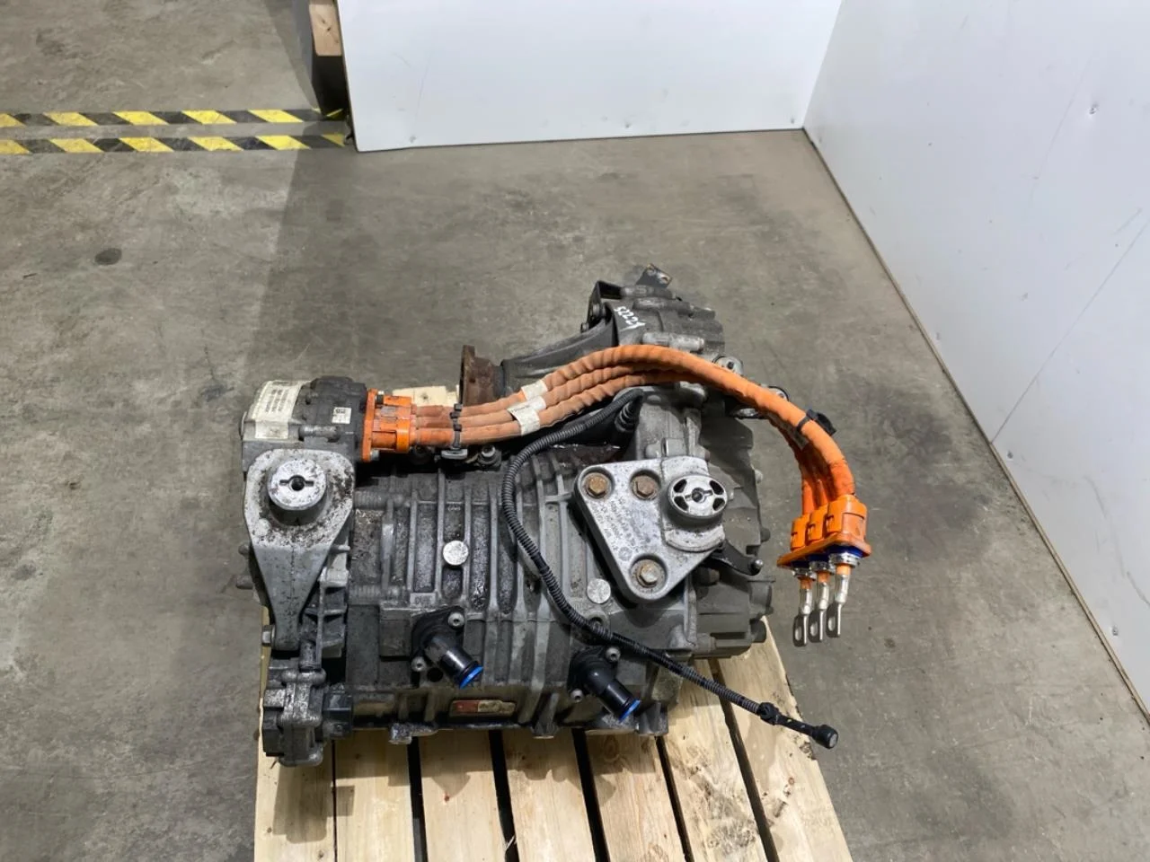 Volkswagen GOLF, E-GOLF VII 2013-20 Elektromos motor, első nézet 4