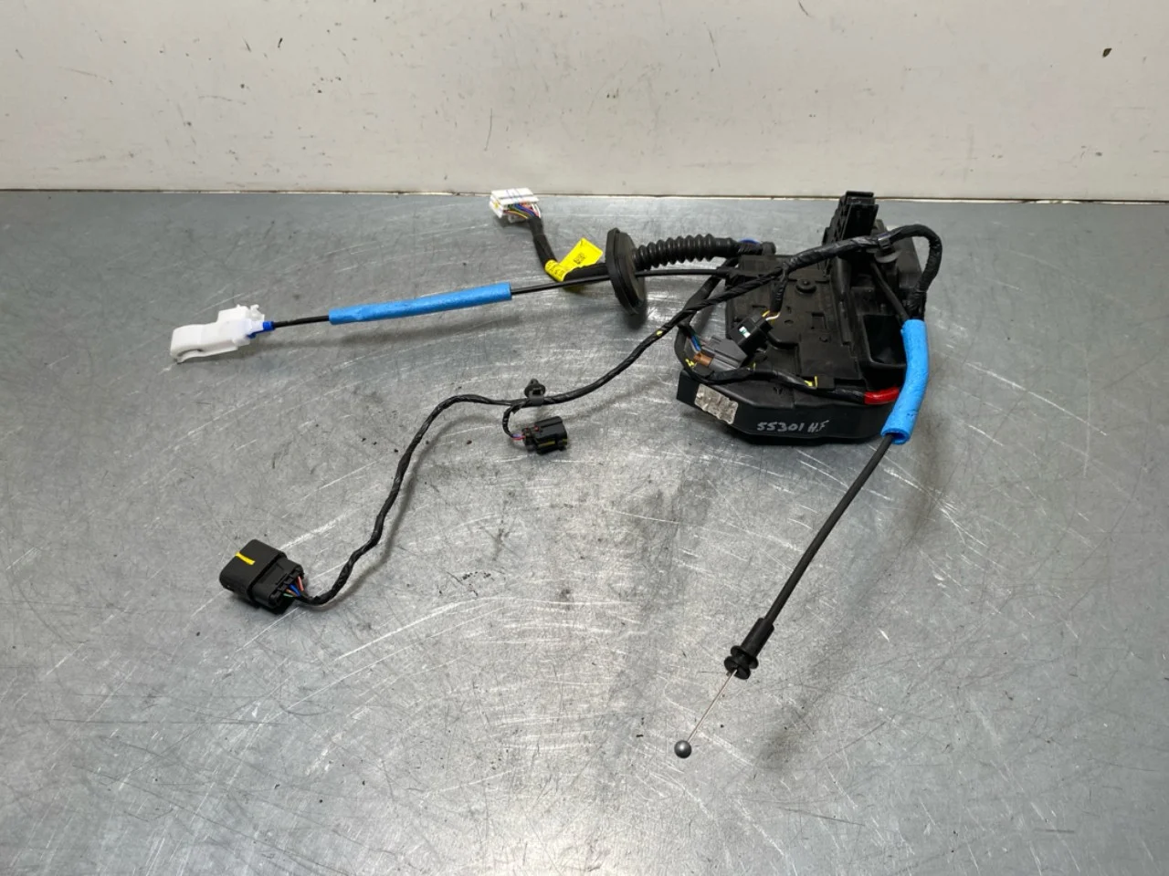 Door lock housing