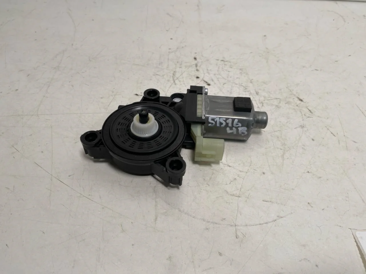 Kia EV6 2022- Ablakemelő motor