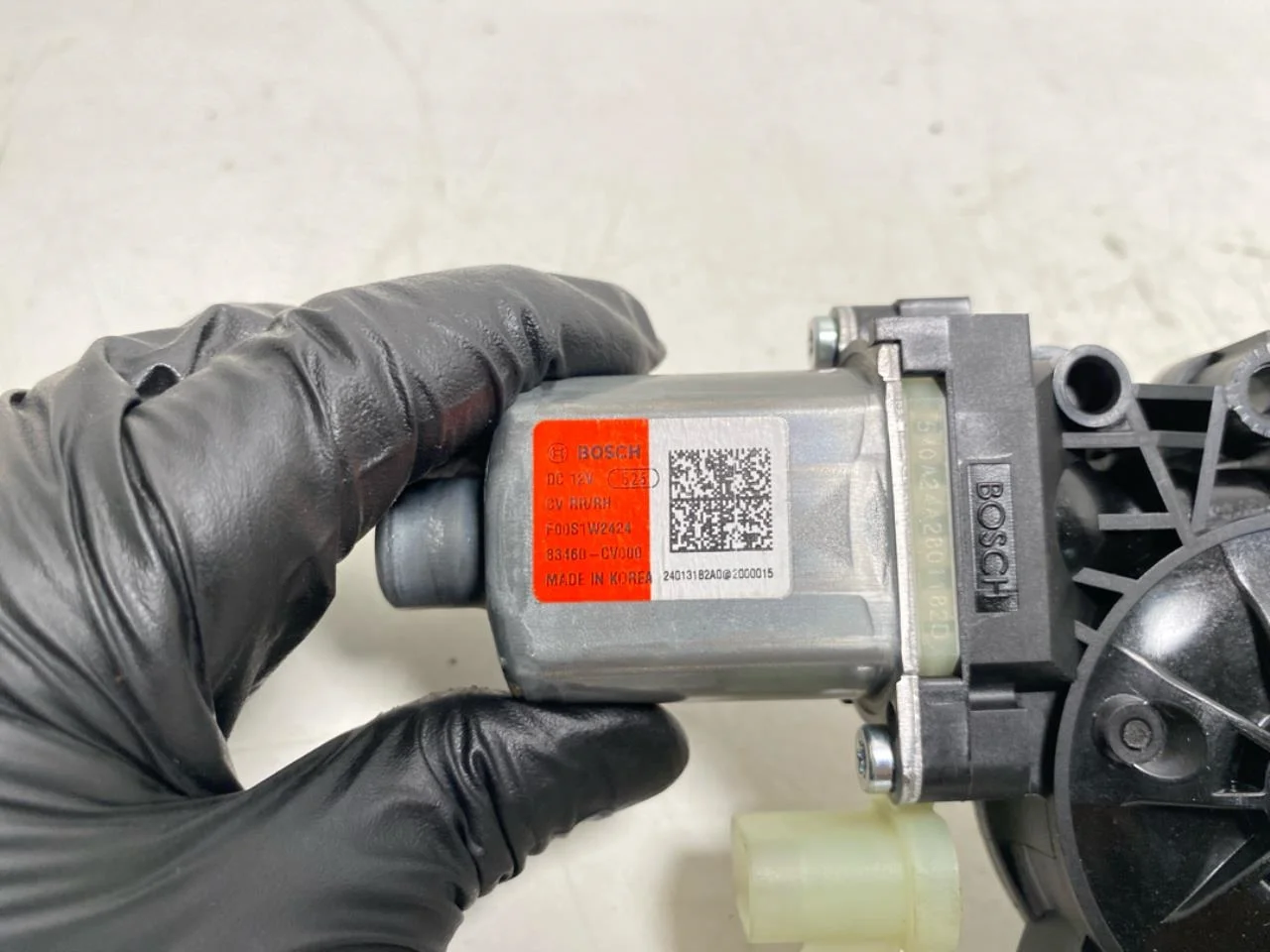 Kia EV6 2022- Ablakemelő motor nézet 3