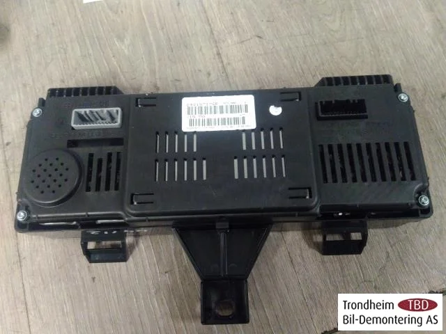 Renault ZOE/E- TECH 2013--> Instrument cluster assembly view 2
