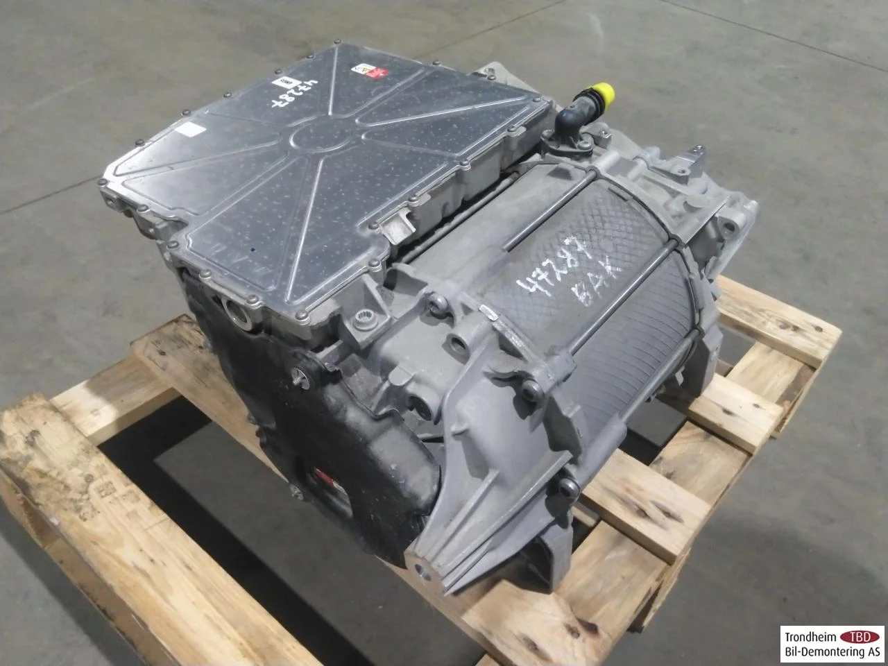 Skoda ENYAQ IV 2021- Elektromos motor, hátsó nézet 2