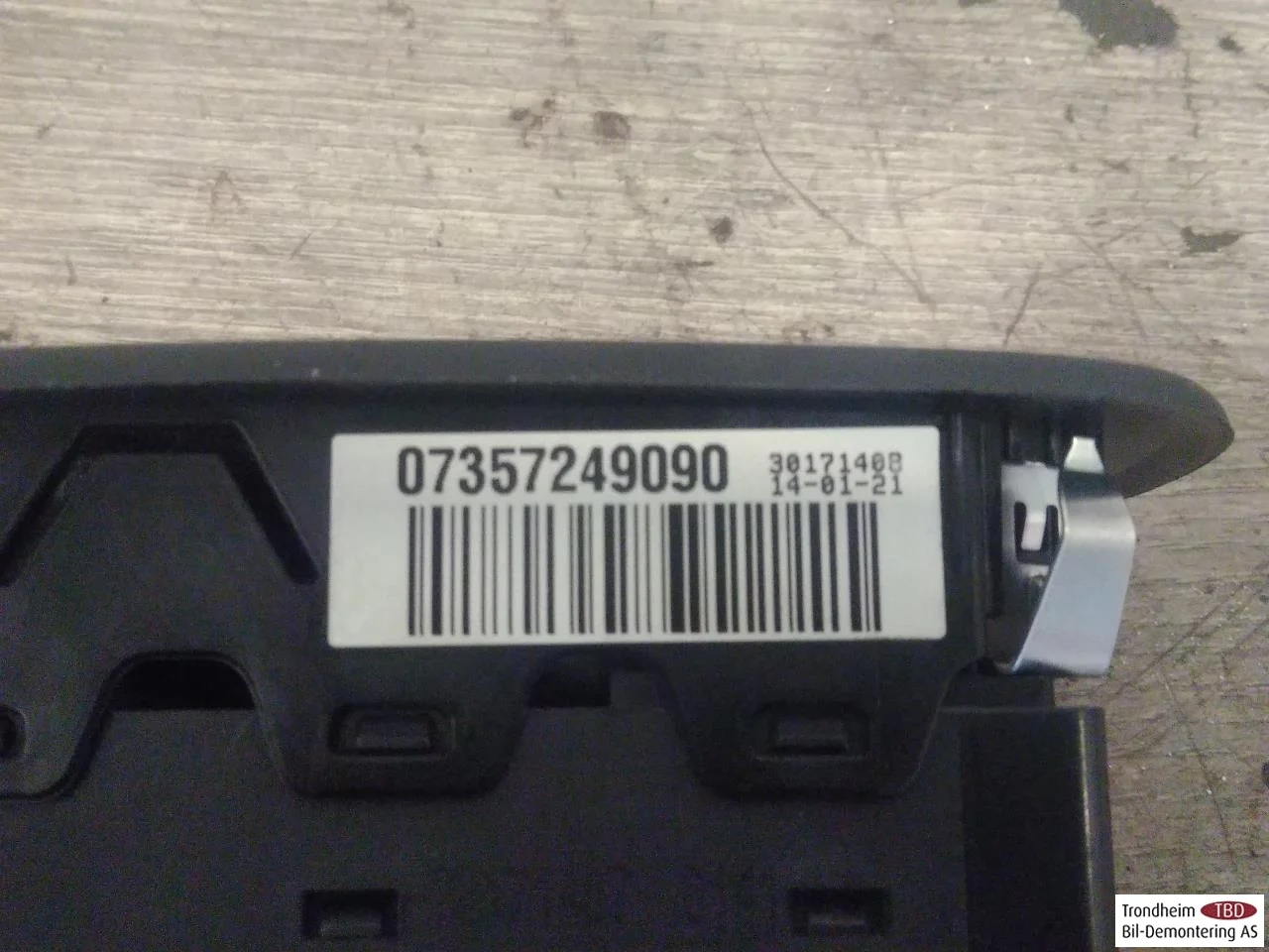 Fiat 500E 2020- Ablakemelő kapcsoló nézet 4