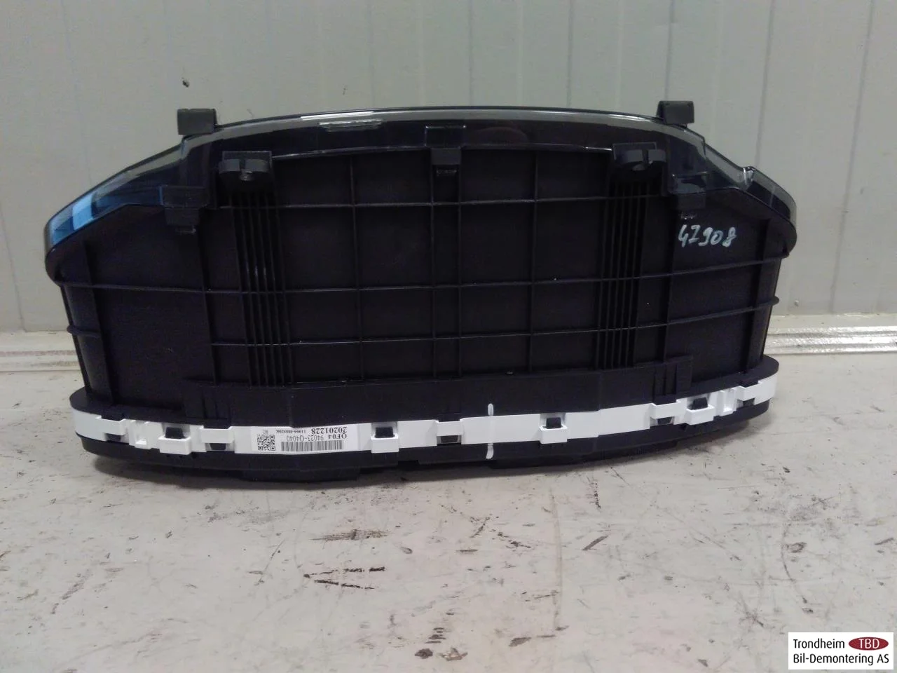 Kia NIRO SG2 2023- Instrument cluster assembly view 3