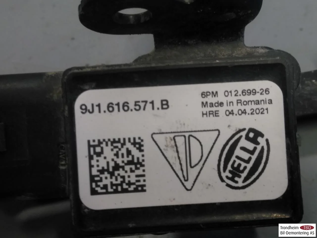 Audi E-TRON GT FW 2021- Level control / air suspension sensor view 3