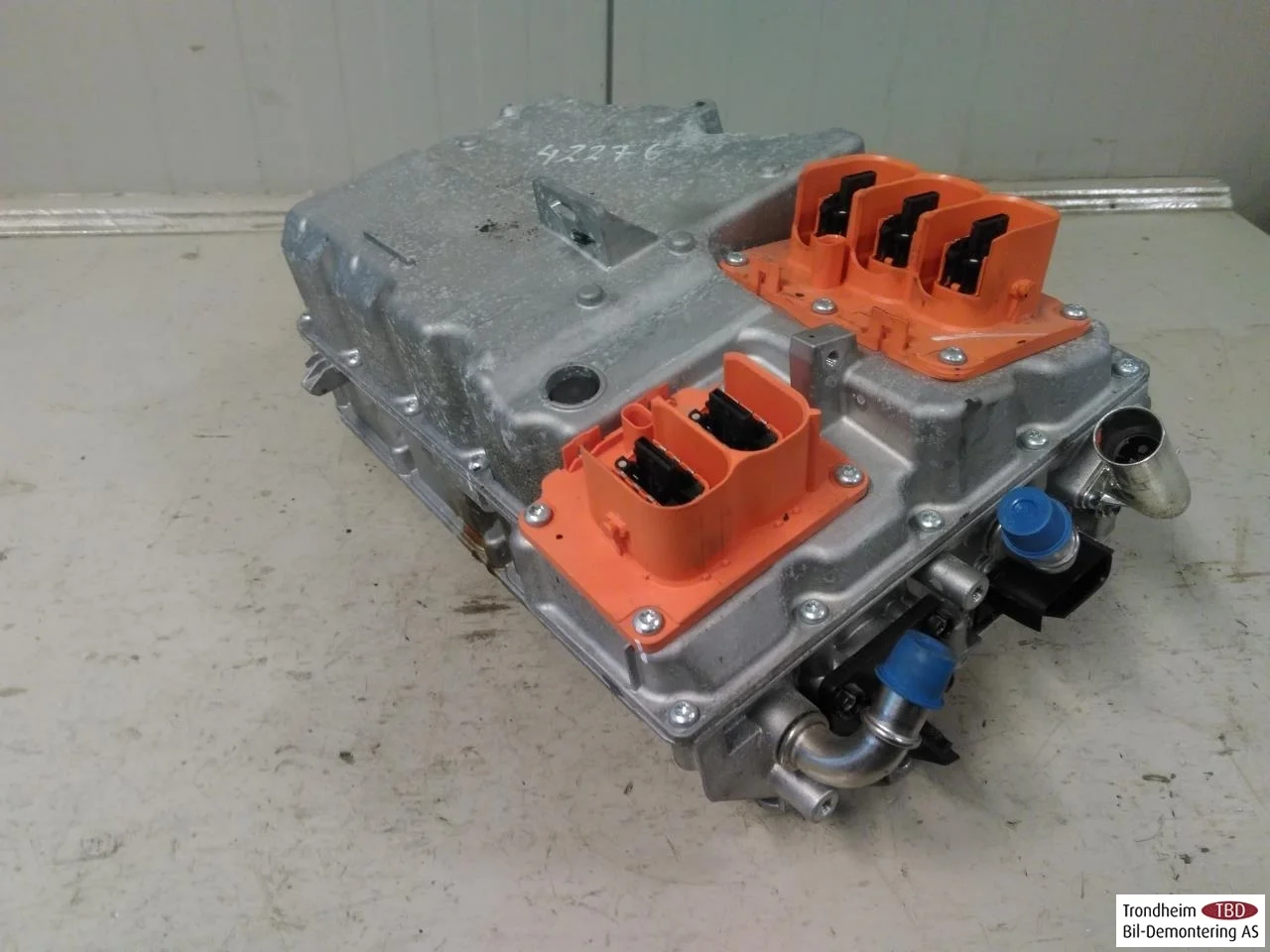 Volvo XC90/RECHARGE 2016-> Convertor DC/DC hibrid vedere 2