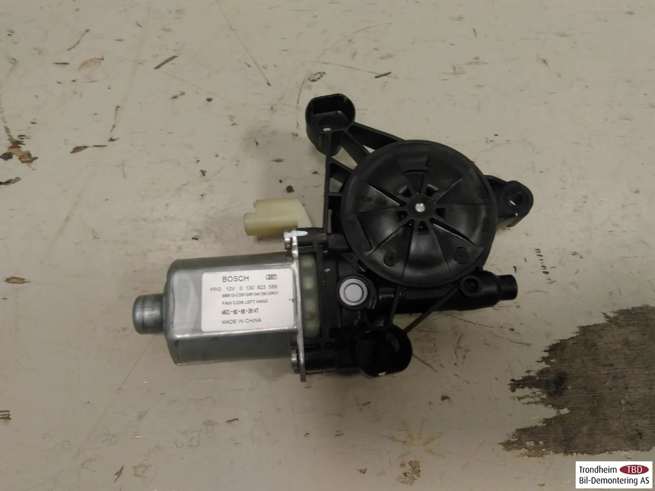 Hongqi E-HS9 2022- Ablakemelő motor