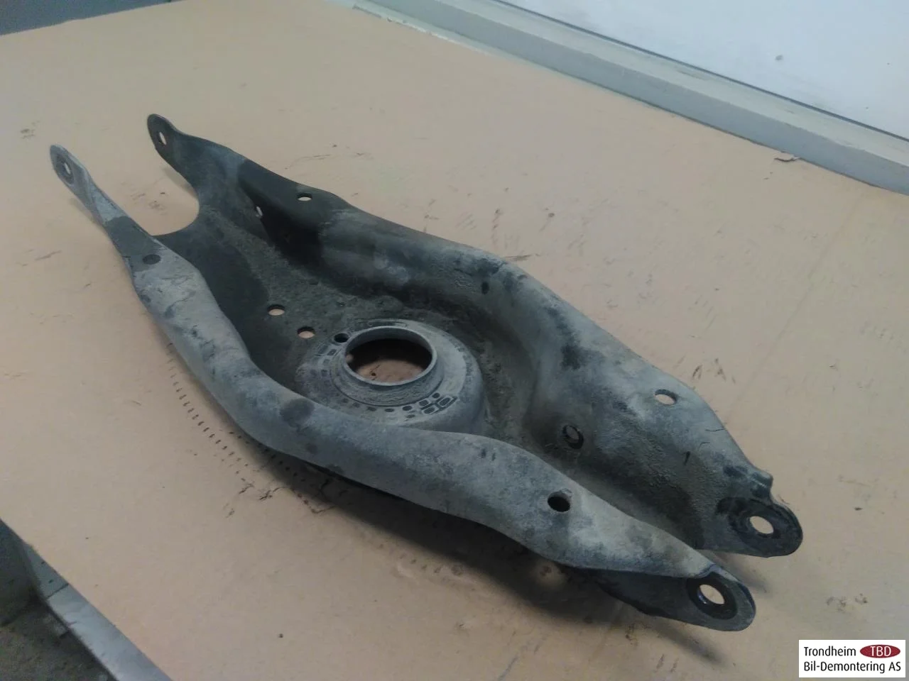 Mercedes EQA H243 2021- Braț suspensie, stânga spate vedere 3