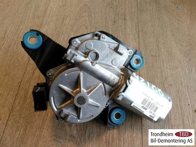 BMW I3 I01 2013-22 Ablaktörlő motor, csomagtérajtó nézet 4