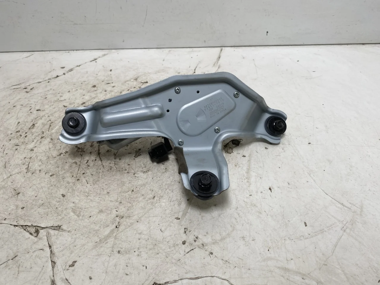 Kia NIRO SG2 2023- Ablaktörlő motor, csomagtérajtó nézet 3