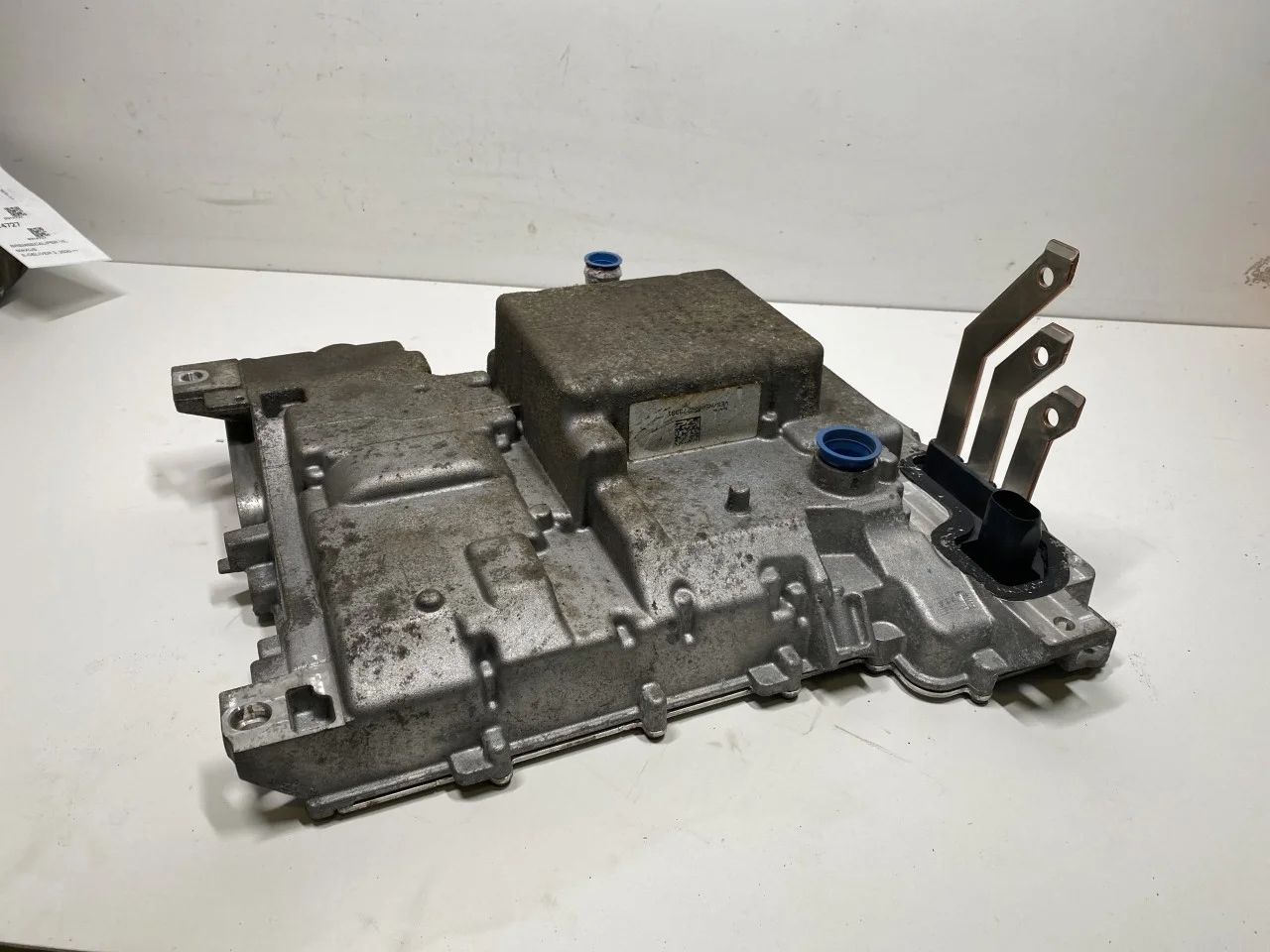 Volkswagen ID.4 2021- Inverter, 12-220V