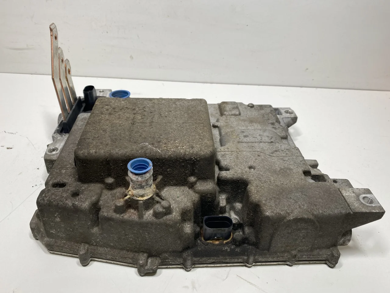 Volkswagen ID.4 2021- Invertor, 12-220V vedere 2