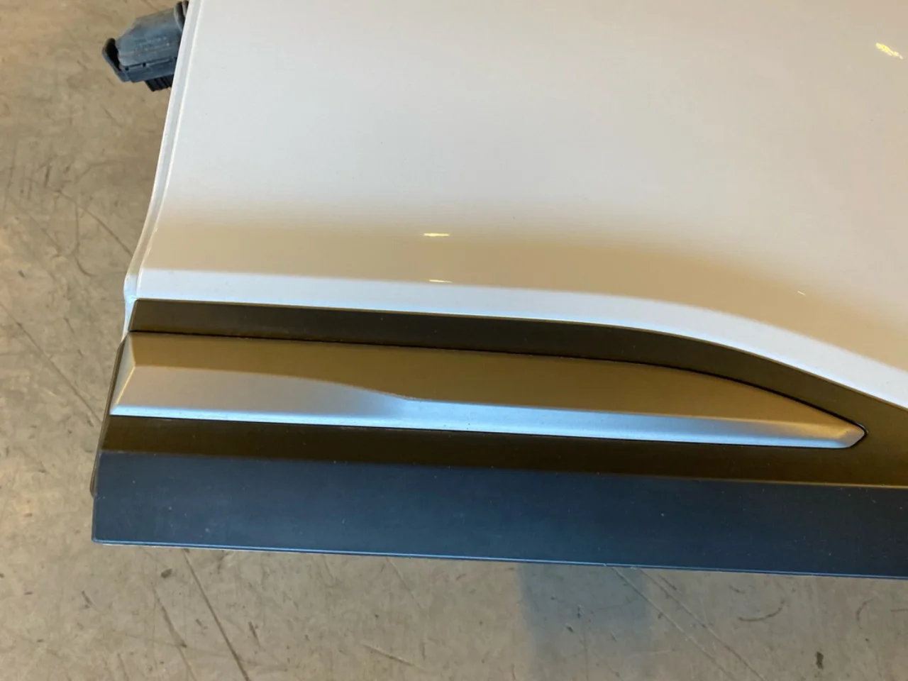 Hyundai KONA / ELECTRIC 2018-23 Ajtó, 4 ajtós, hátsó, bal nézet 4