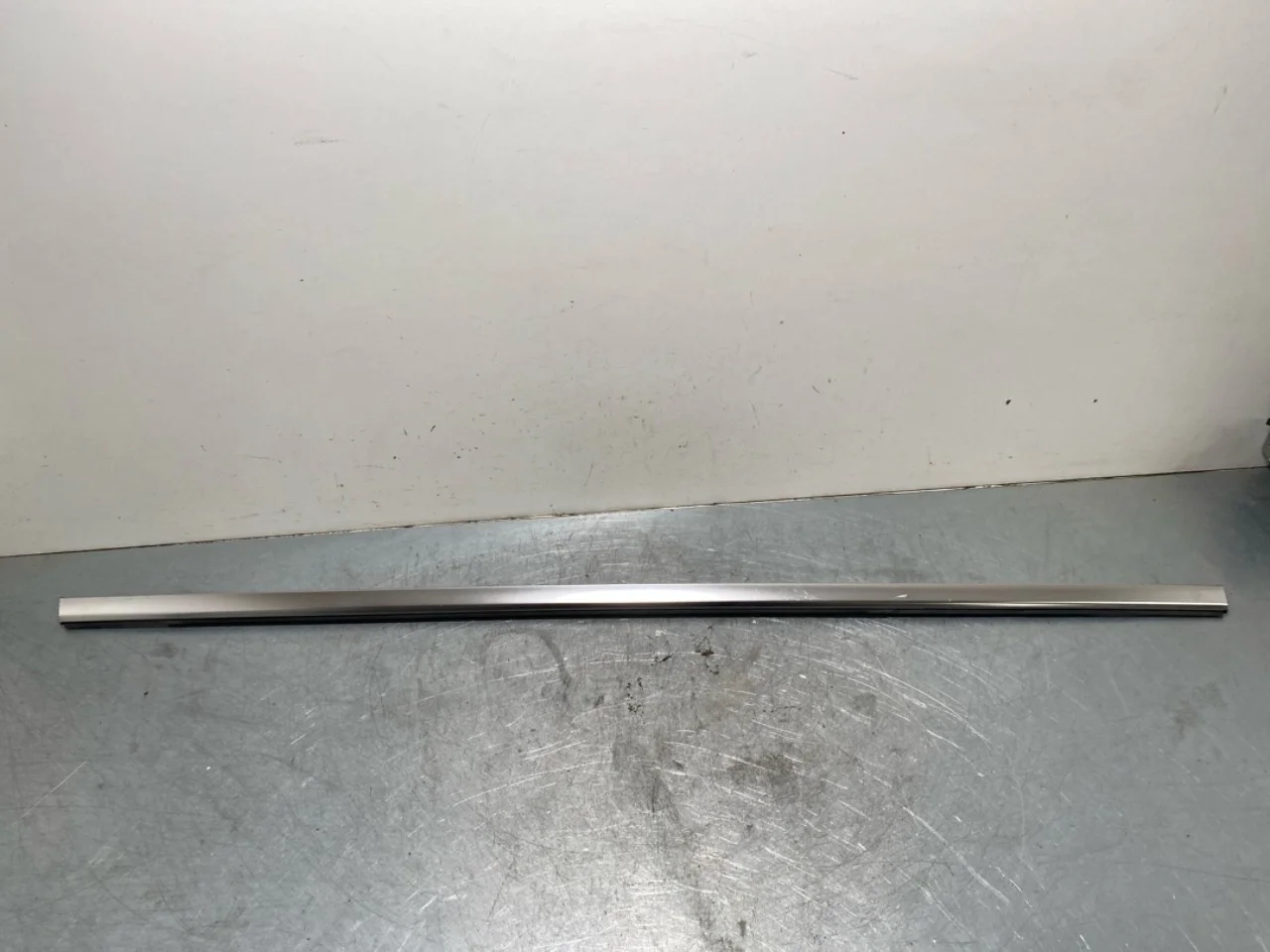 Trim molding, other view 2