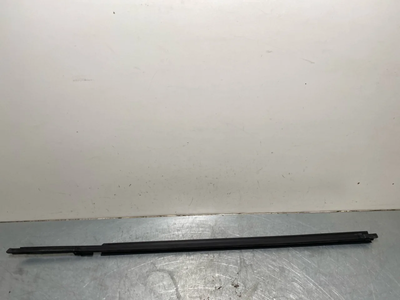 Trim molding, other view 2
