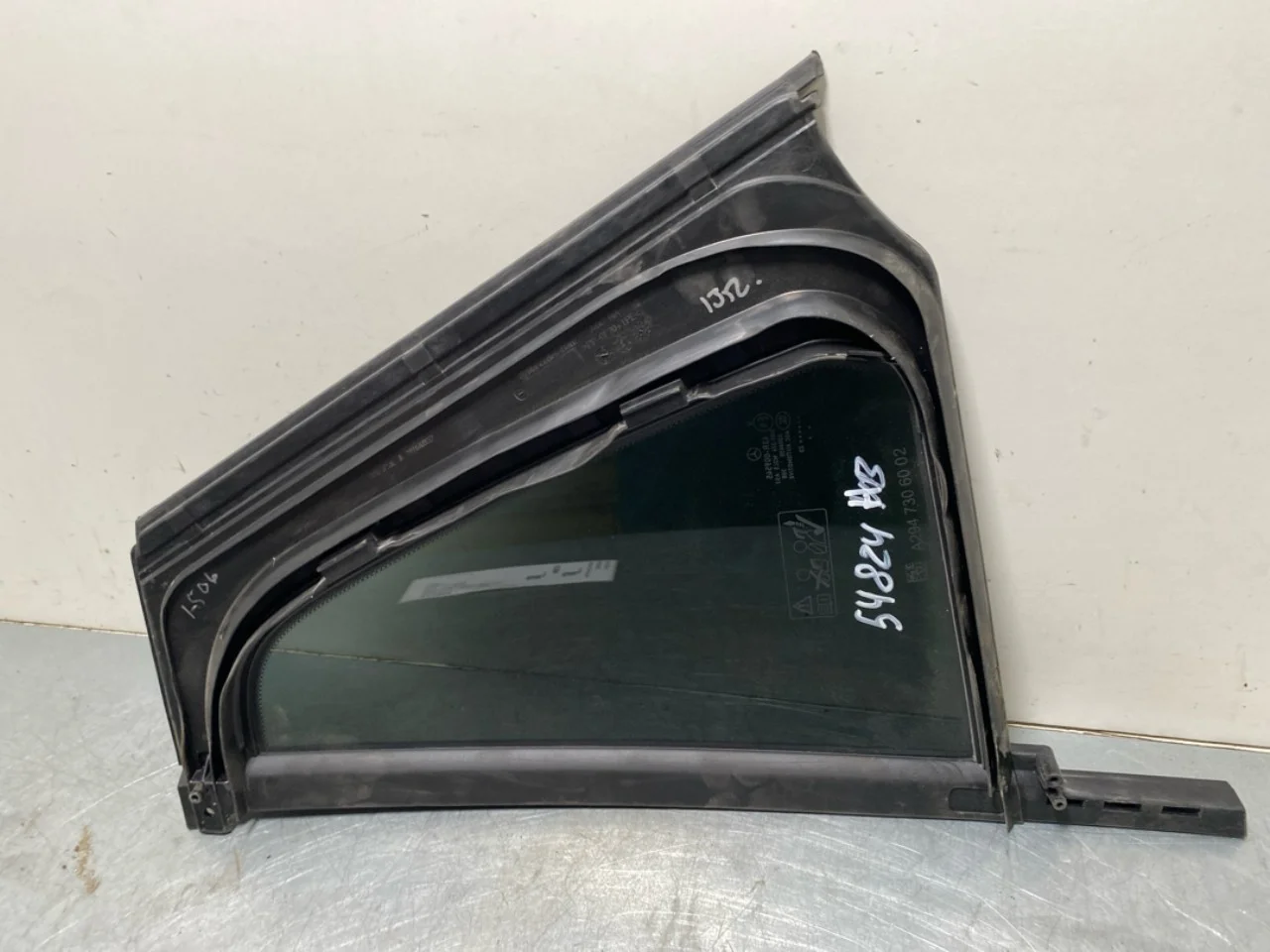 Mercedes EQE SUV X294 2022- Door glass, 4-door, rear right view 2