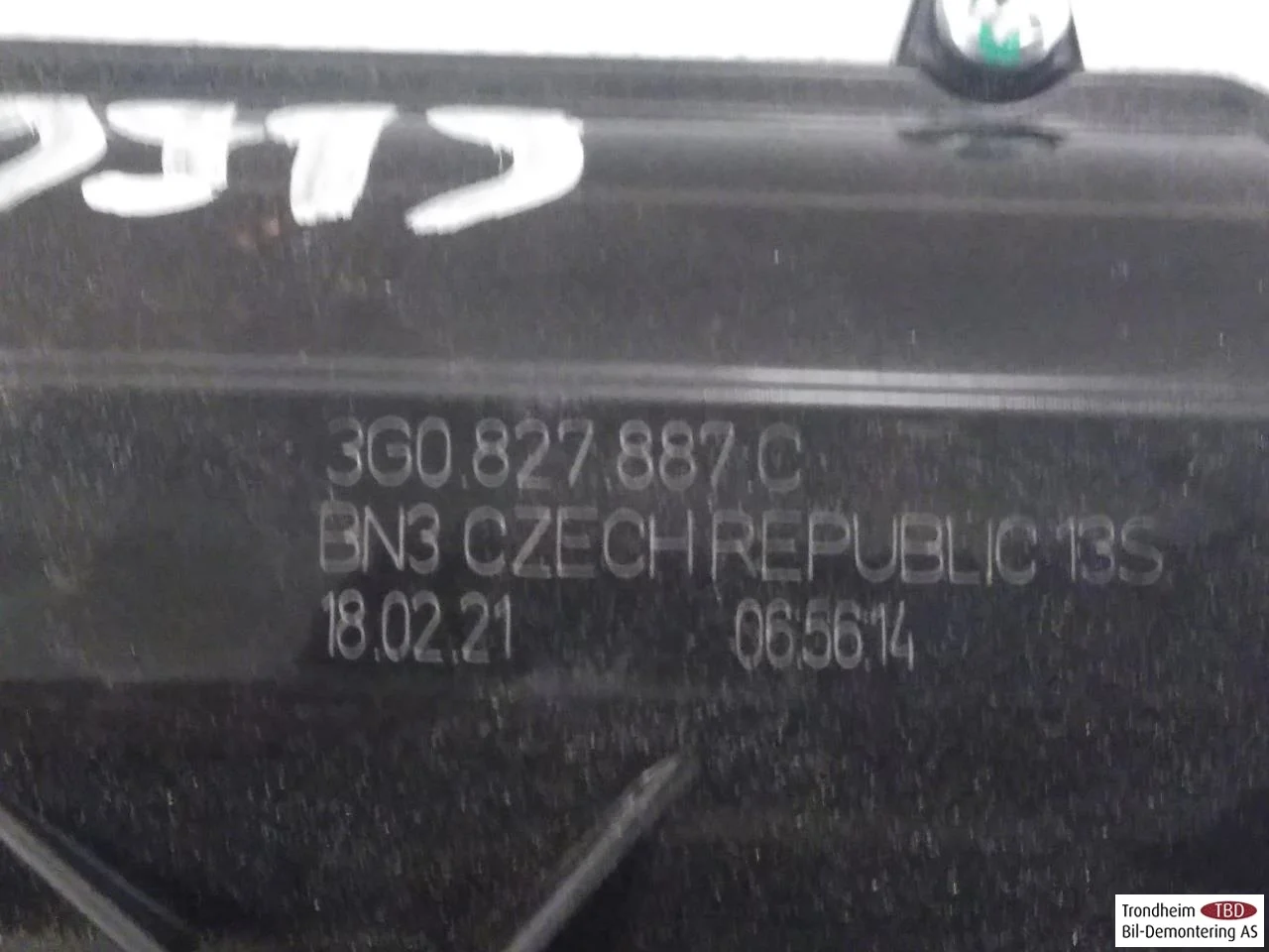 Volkswagen ID.4 2021- Tailgate opener, automatic view 4