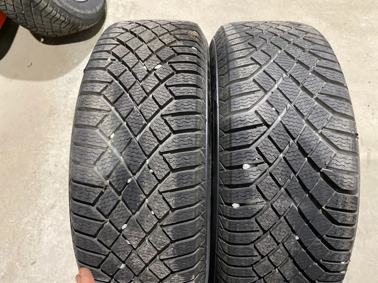 Ford MUSTANG MACH-E 2021- Winter tire with rim view 3