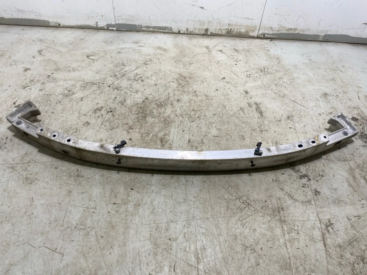 Tesla MODEL Y 2021- Bumper reinforcement beam, front