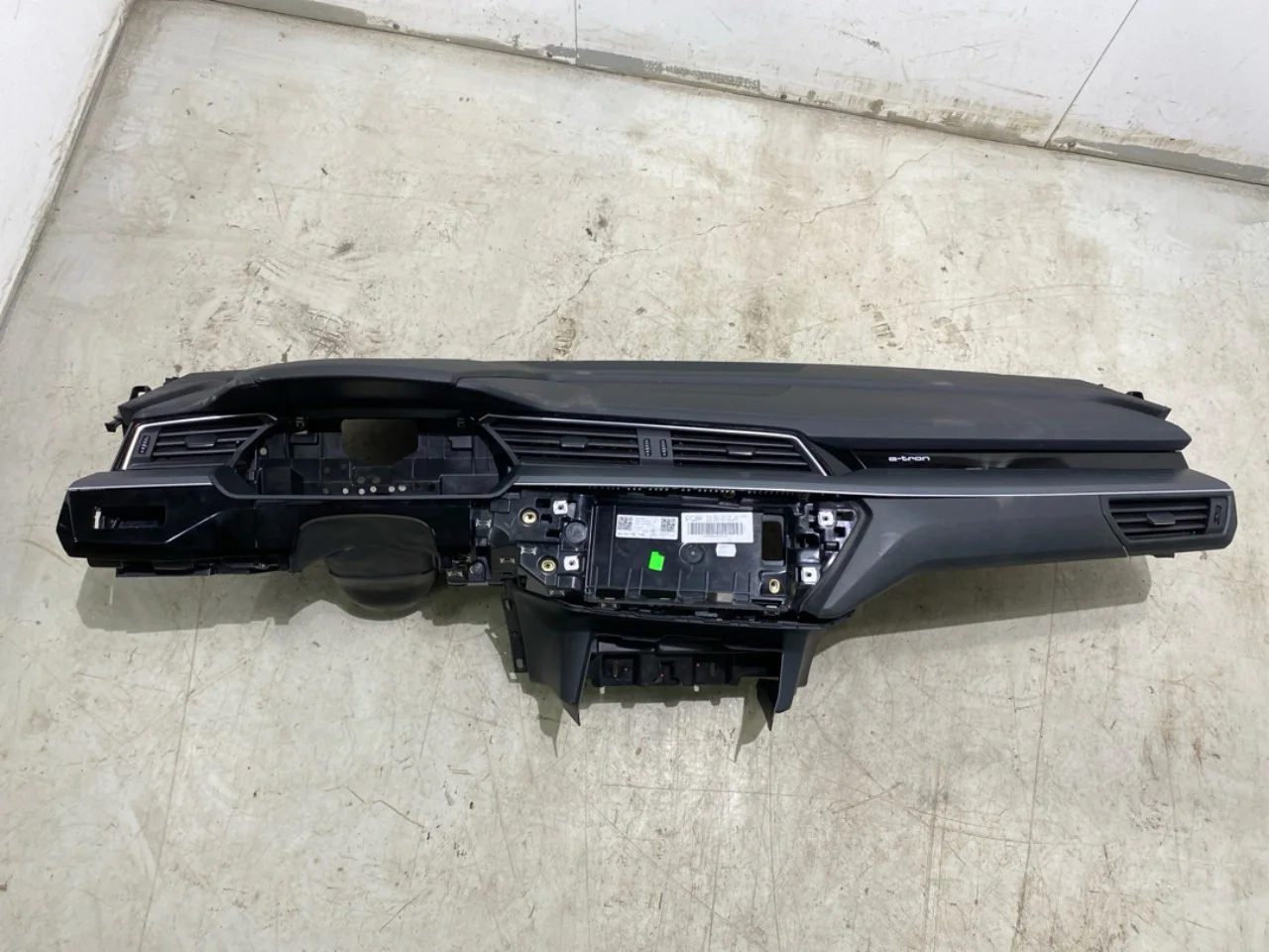 Audi E-TRON, S GE 2019- Dashboard