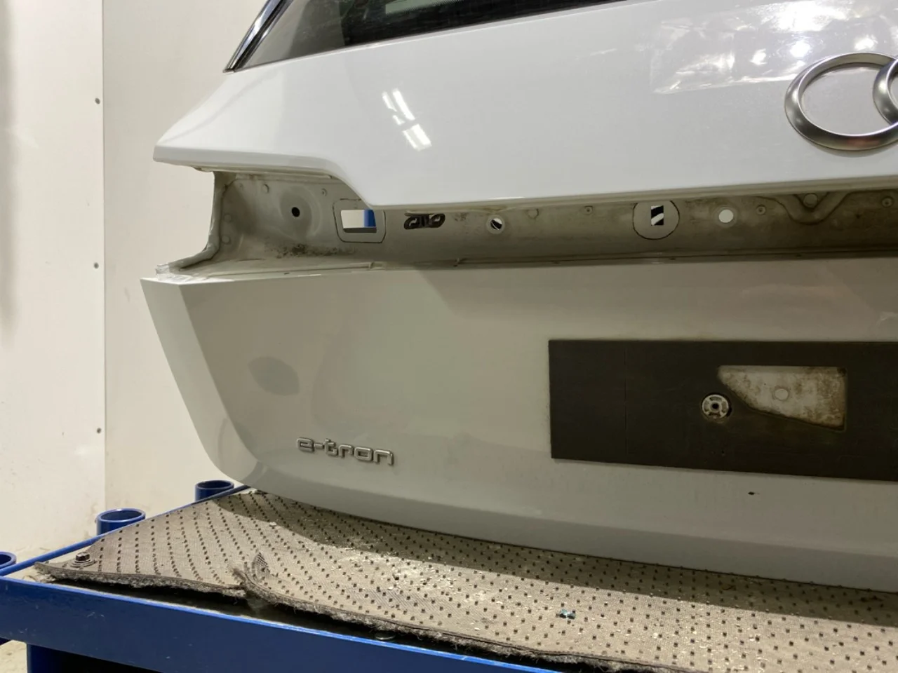 Audi E-TRON, S GE 2019- Tailgate, estate view 4