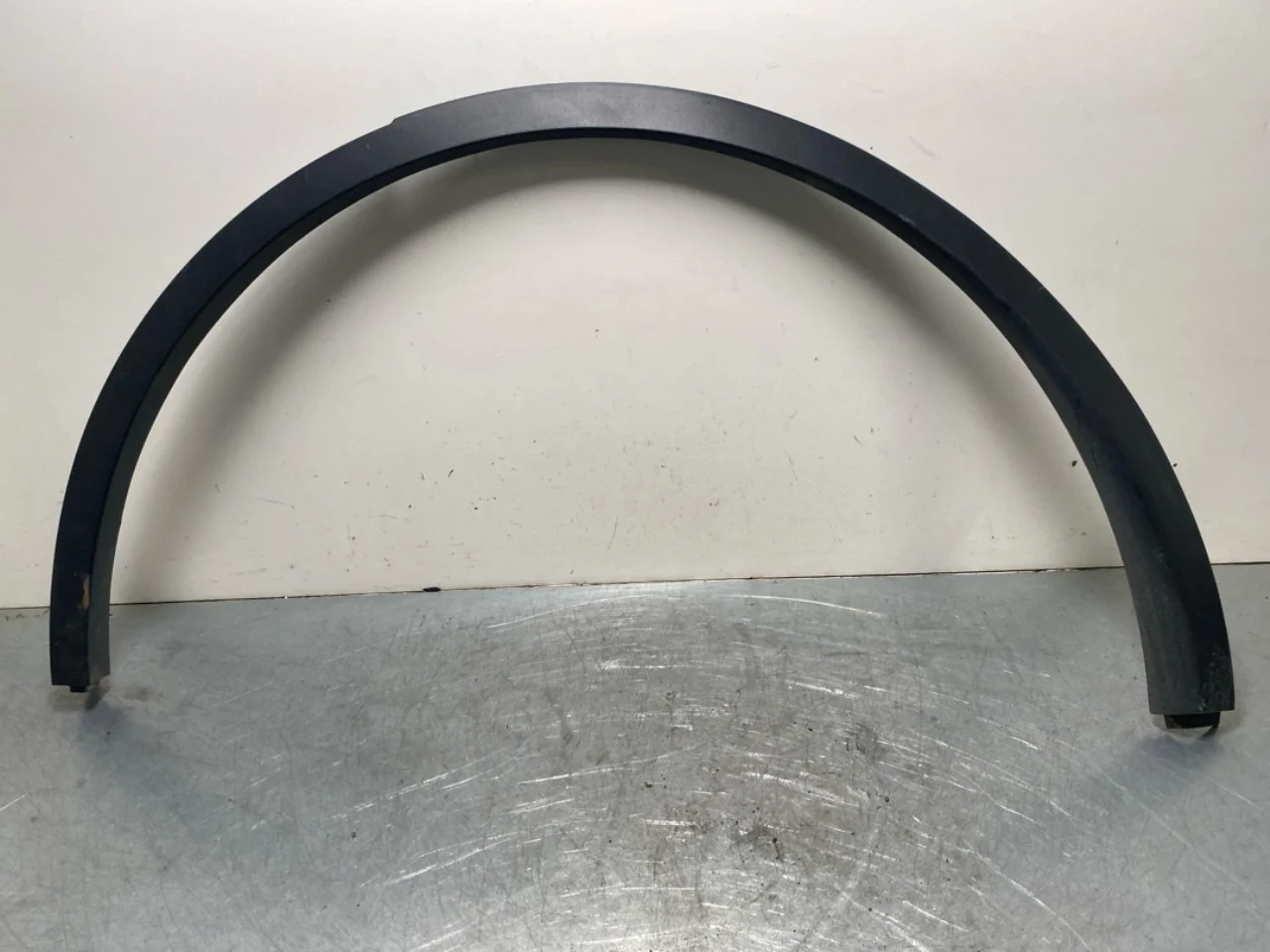 Tesla MODEL Y 2021- Wheel arch trim