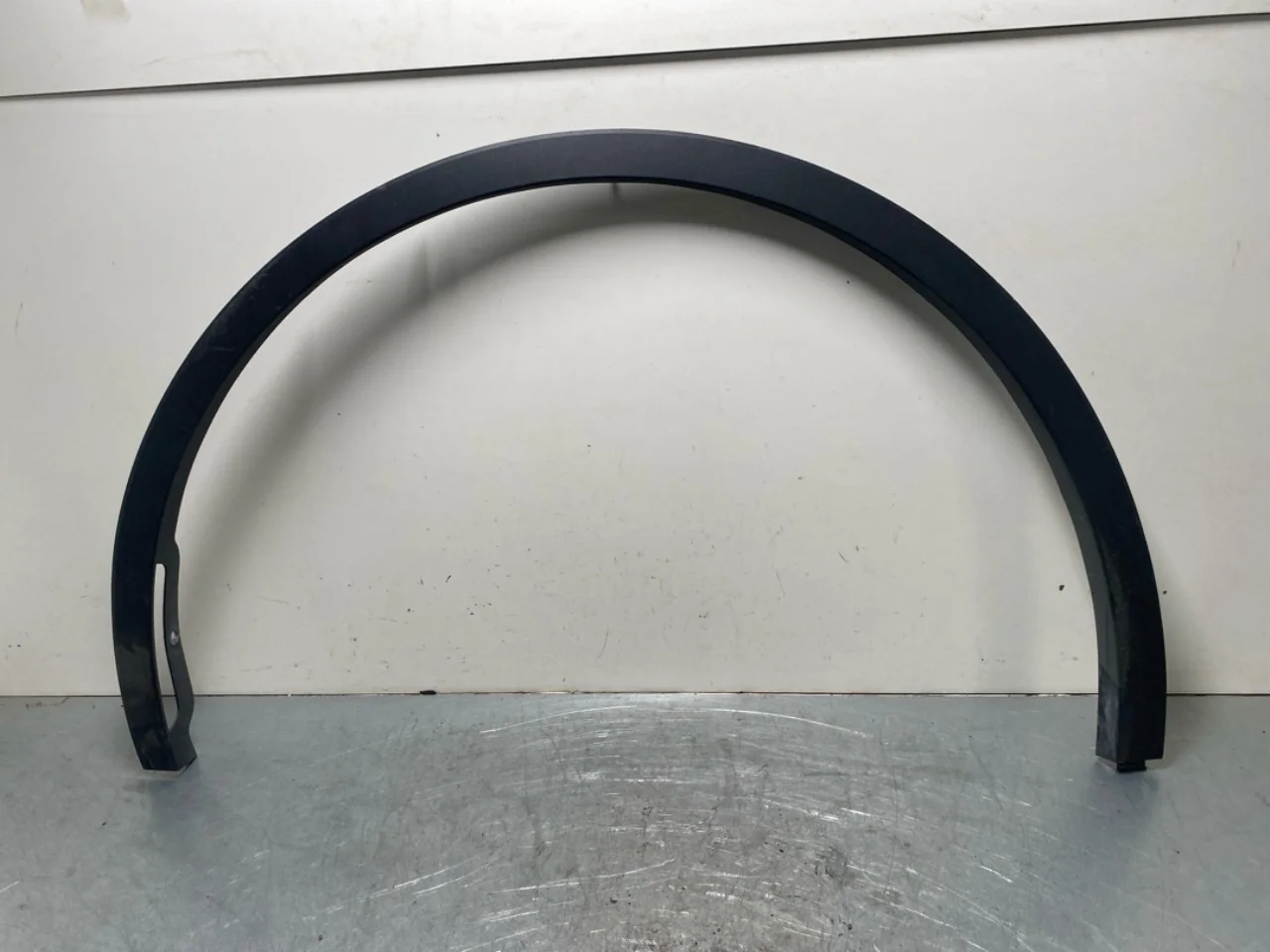 Tesla MODEL Y 2021- Wheel arch trim