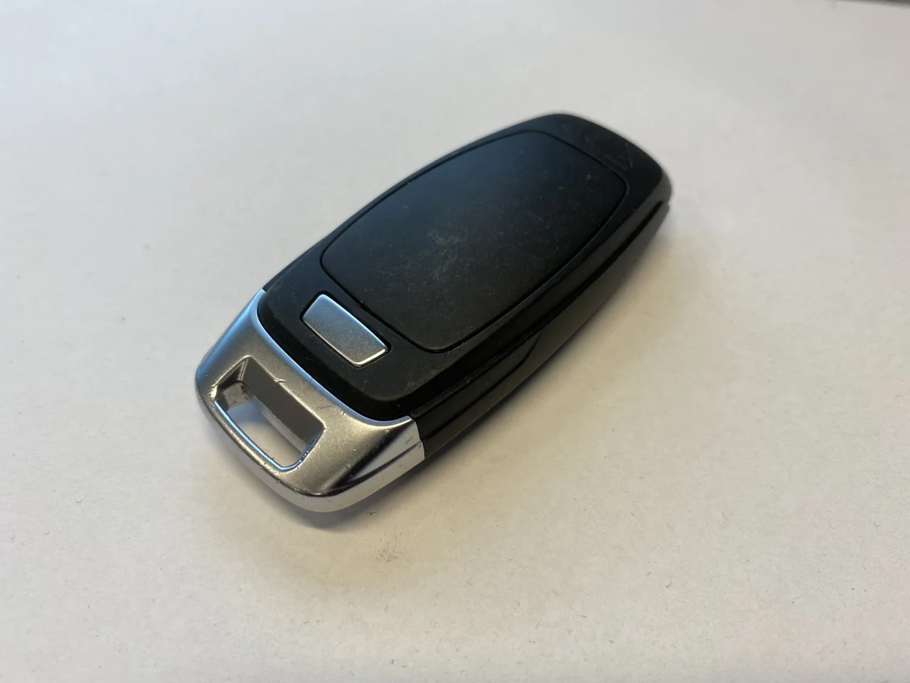 Audi E-TRON, S GE 2019- Távirányító, központi zár / riasztó nézet 4