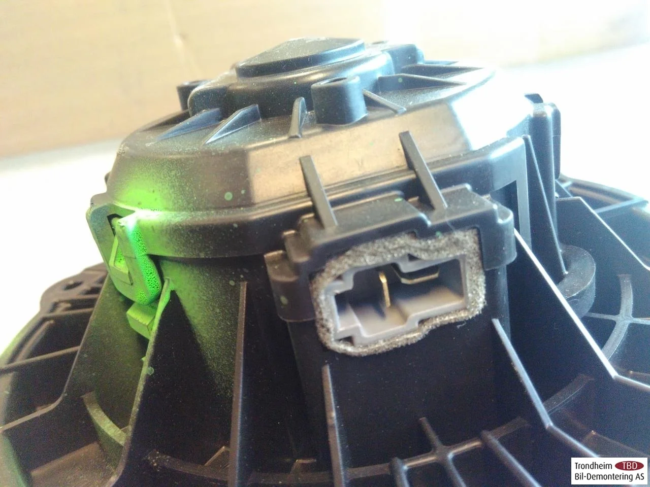 Tesla MODEL X 2016- Fűtésventilátor motor view 4