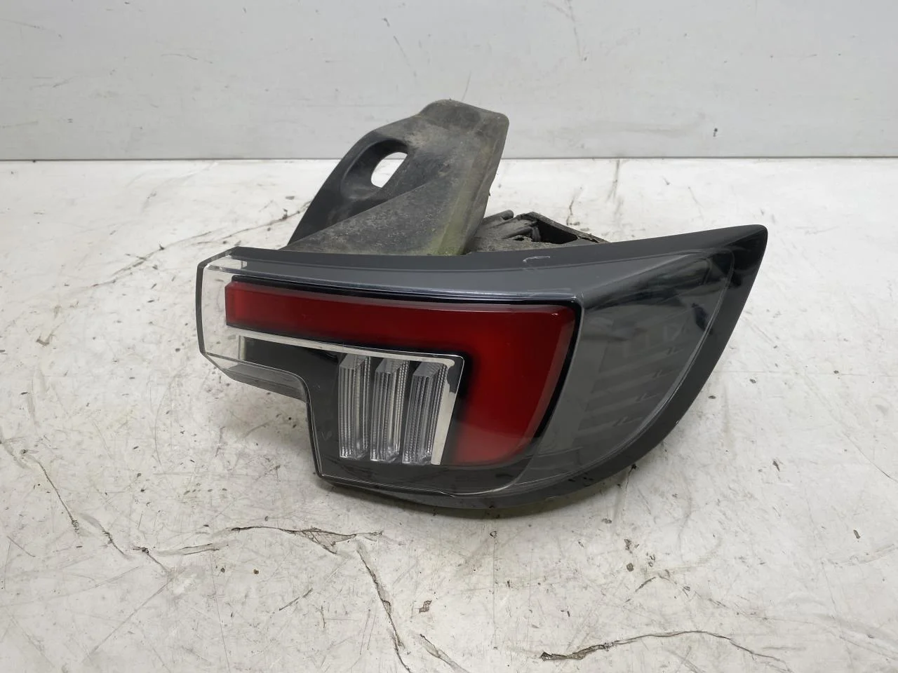 Opel / Vauxhall OPEL MOKKA 21 > Lampă spate dreapta