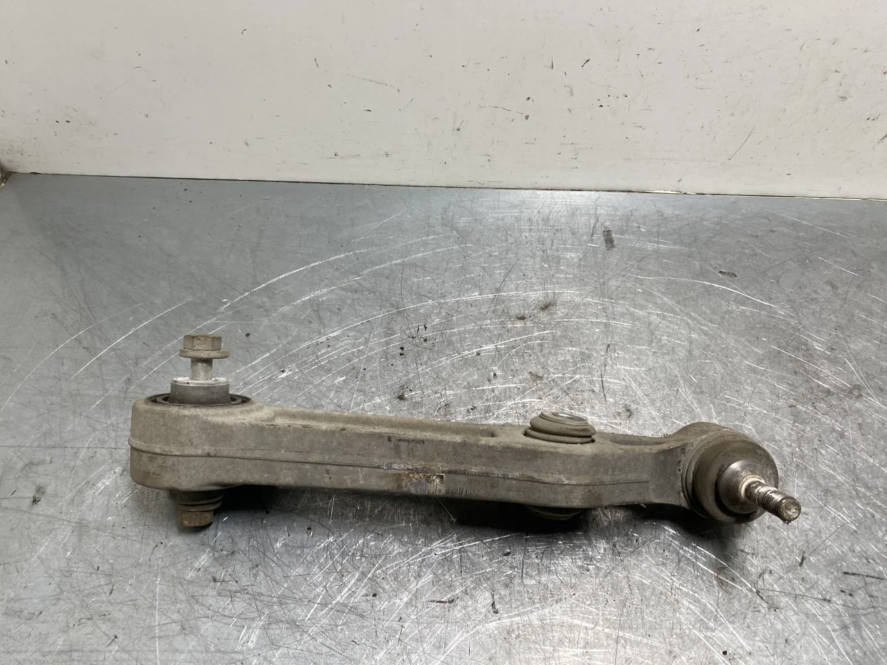 Tesla MODEL S 2013- Control arm, front right view 2