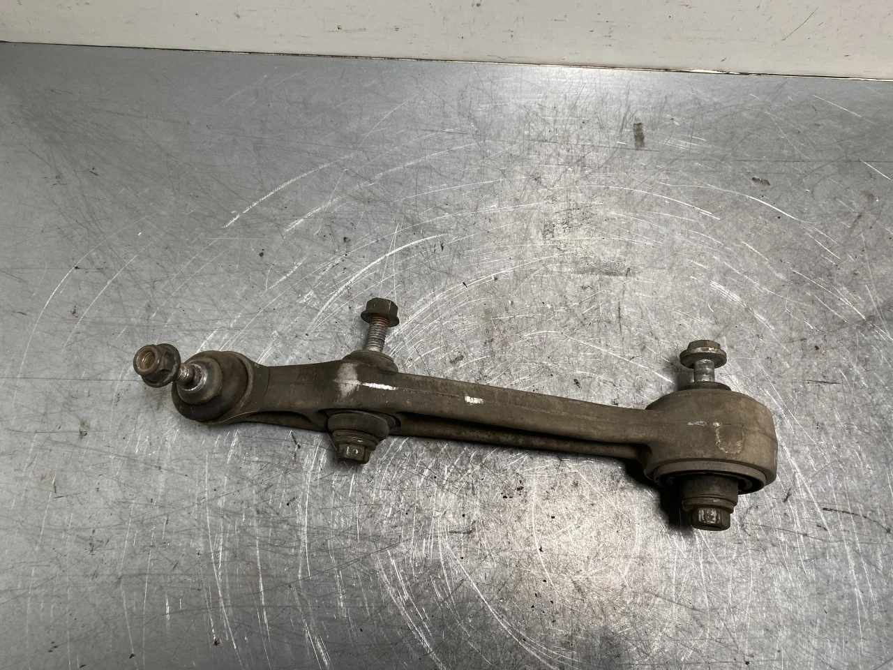 Tesla MODEL S 2013- Control arm, front right view 2