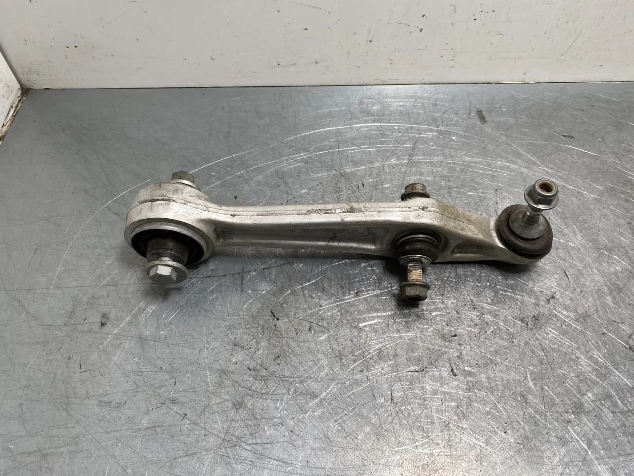 Tesla MODEL X 2016- Control arm, front right