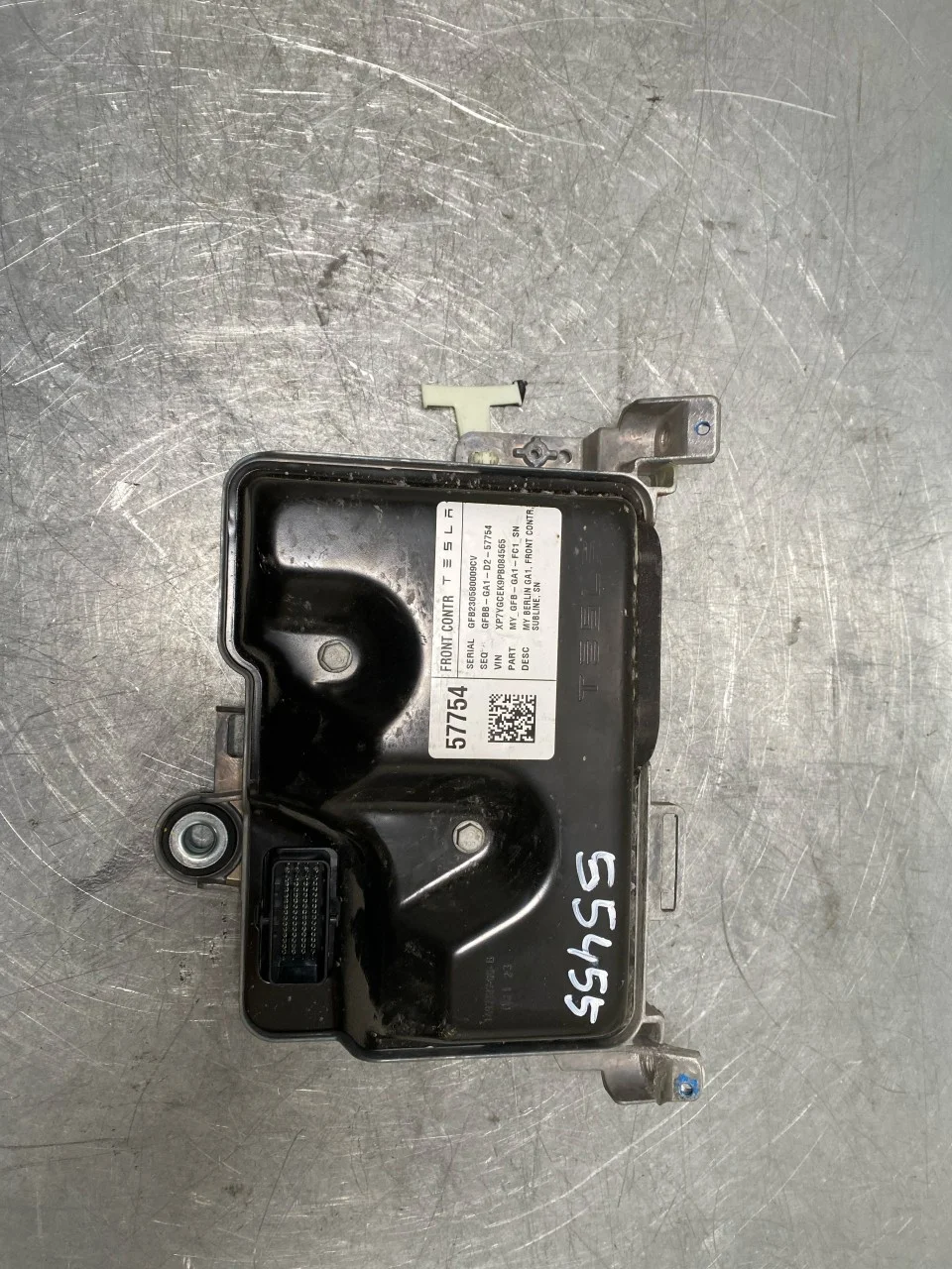 Tesla MODEL Y 2021- Climate control unit