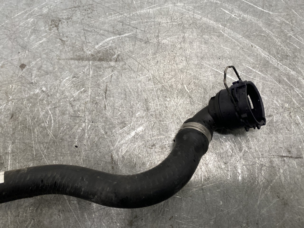 BMW X1/IX1 U11 2023- A/C hose / pipe view 2