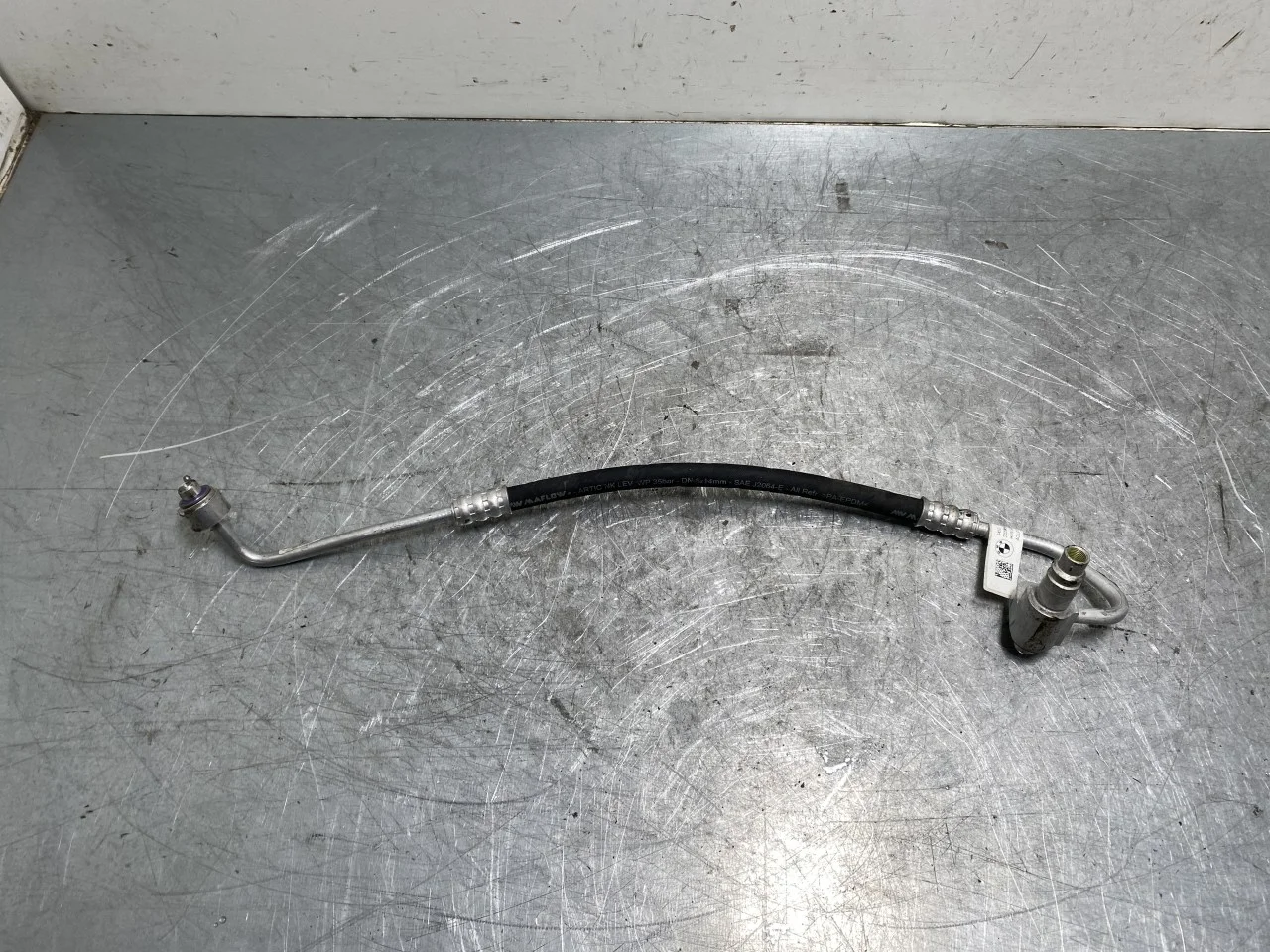 BMW X1/IX1 U11 2023- A/C hose / pipe