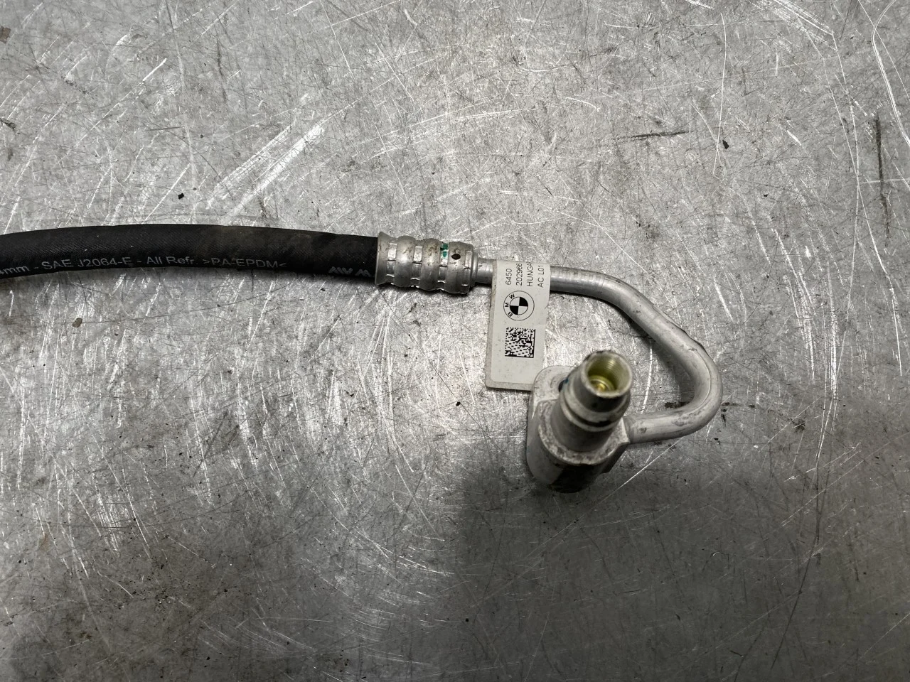 BMW X1/IX1 U11 2023- A/C hose / pipe view 2