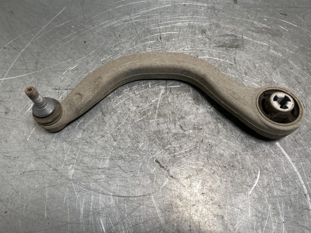 Tesla MODEL Y 2021- Control arm, front right