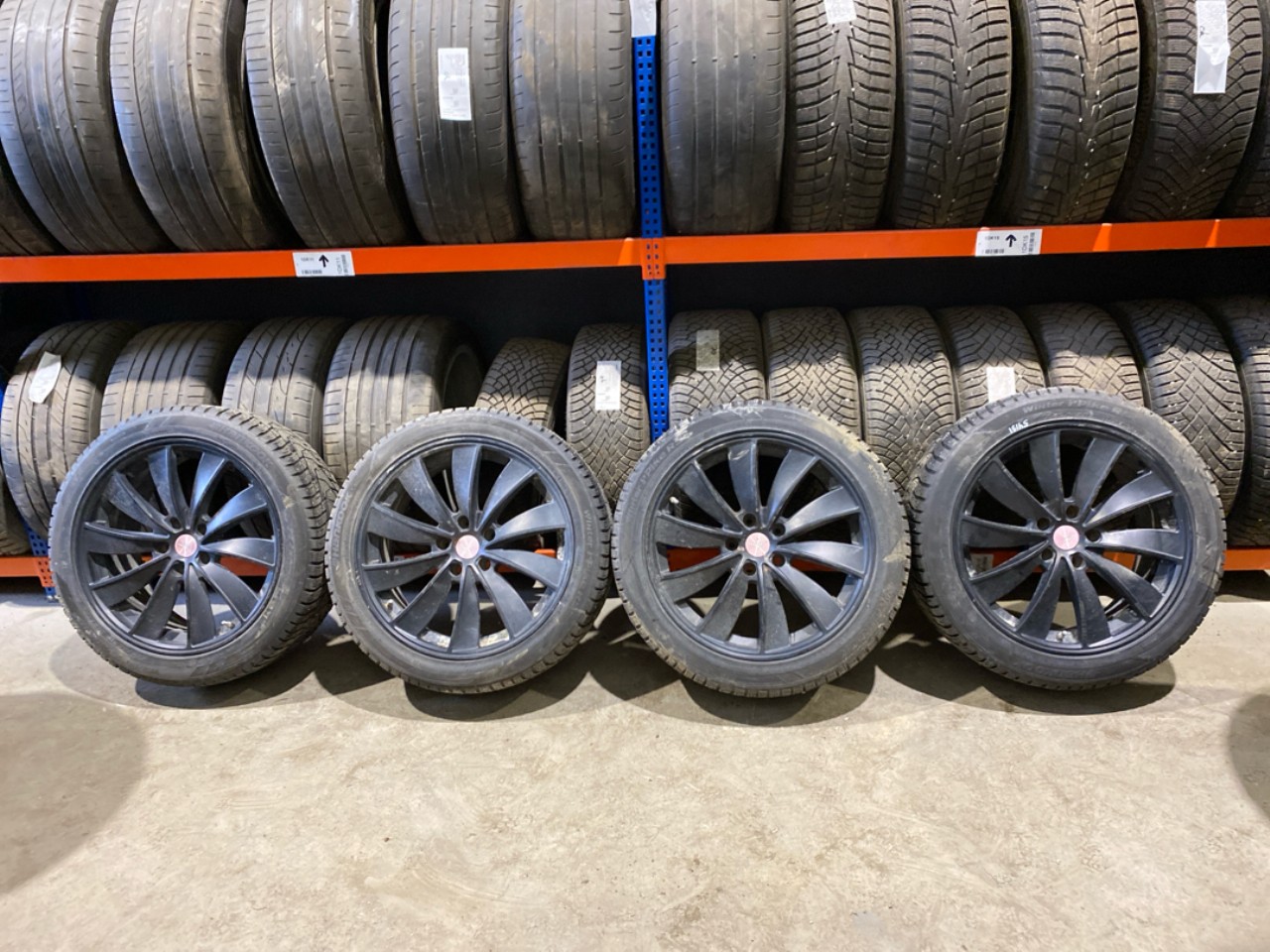 Tesla MODEL S 2013- Téli gumi felnivel