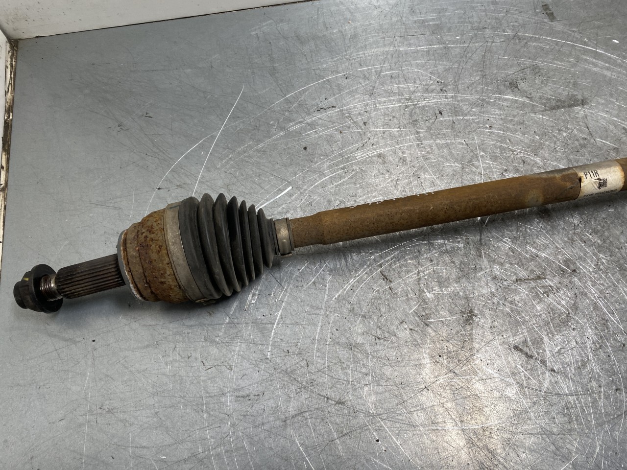 Hyundai IONIQ AE 2017-22 Front right driveshaft view 2
