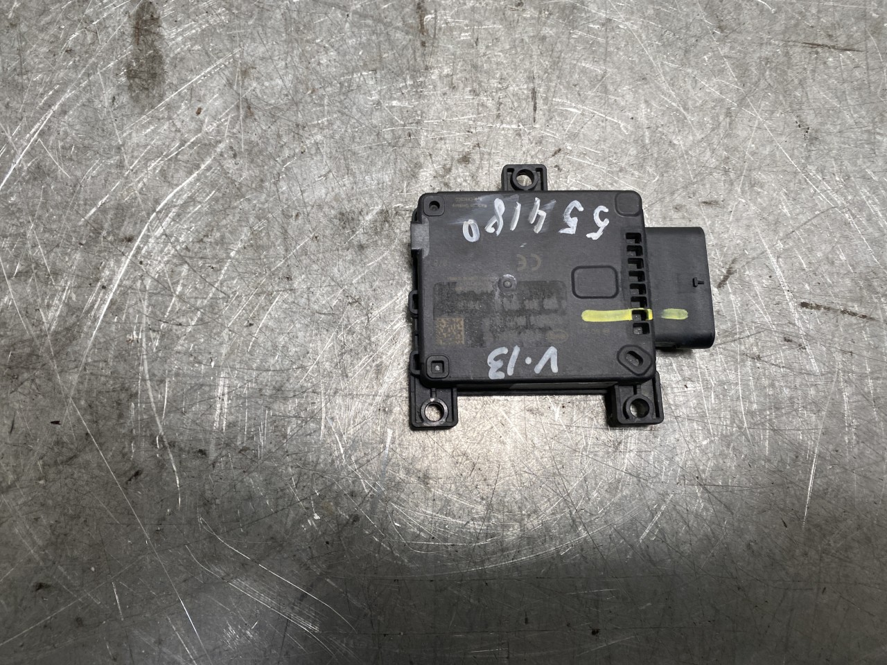 Byd HAN 23-> Adaptive cruise control sensor
