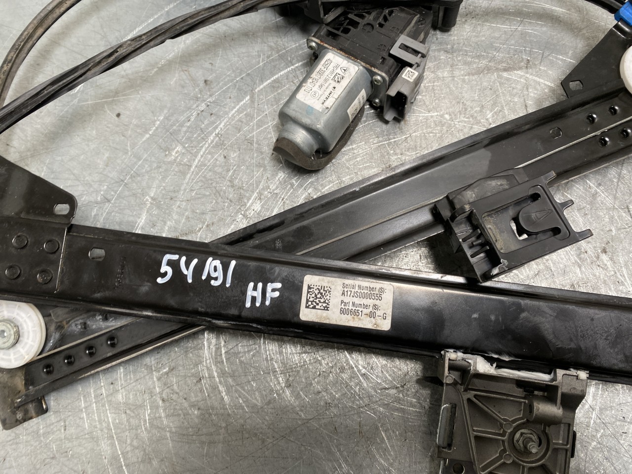 Tesla MODEL S 2013- Electric window regulator, complete view 2