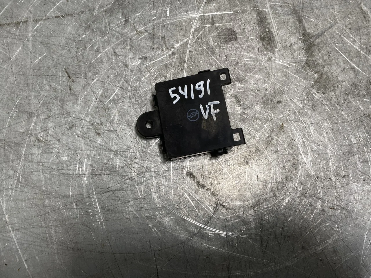 Tesla MODEL S 2013- Door control unit view 3