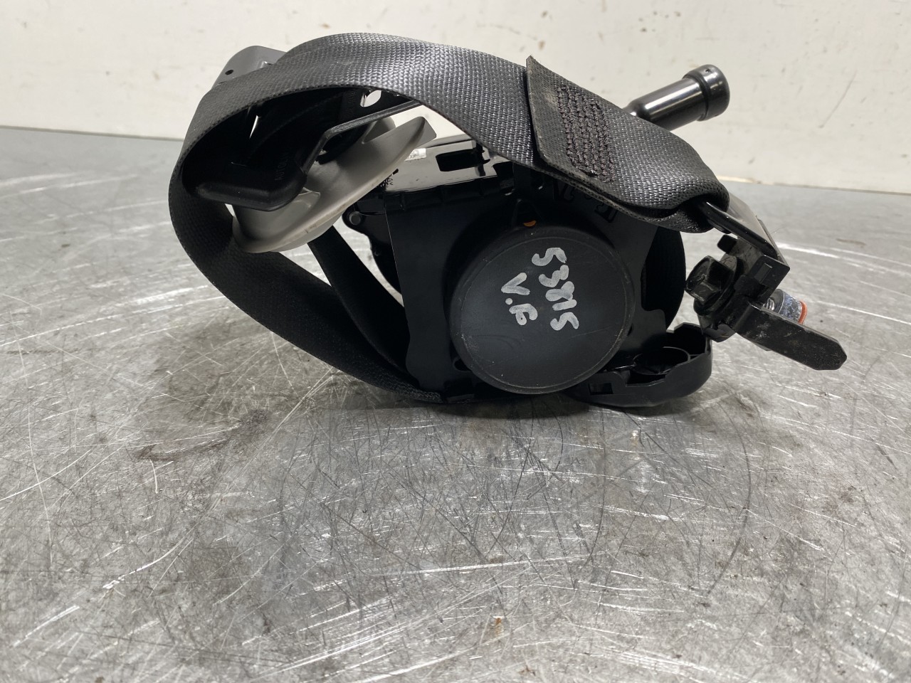 Hyundai IONIQ 5 NE 2022- Front left seat belt view 4